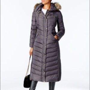 Michael Kors- Super Dark Gray- Gorgeous Below knee